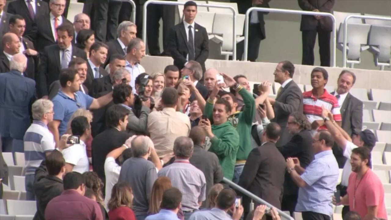 WM 2014: Rousseff: Gute Miene zum bösen Spiel