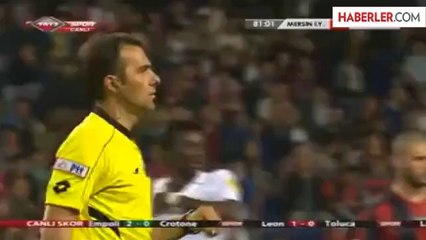 Yılmaz Vural, Sakatlanan Oyuncusunu Omzuna Aldı