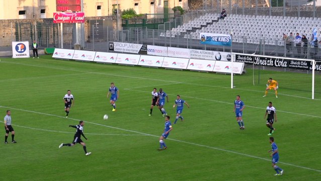 Championnat National 32ème journée Vannes OC - Poiré sur Vie
