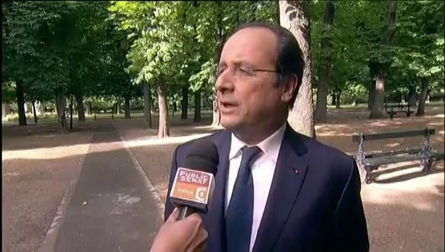 Hollande : le maire FN de Villers-Cotterêts devrait s'honorer de célébrer l'abolition de l'esclavage
