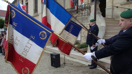 1; Marseillaise par les Enfants de Villiers Adam (95)