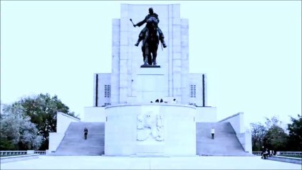 Halo? - Lycee Jan Neruda - PRAGUE