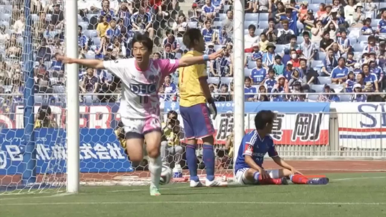 J-league: nakamura-traumtor zu spät