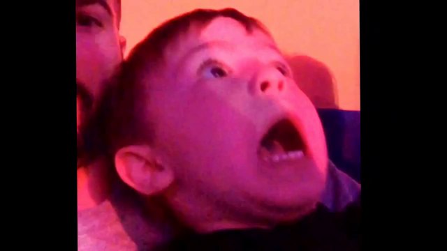 Voir pour la première fois un feu d'artifice