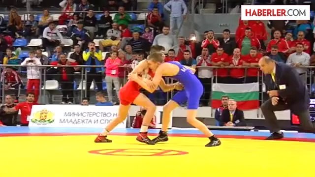 Doktor Raporuyla Geldi, Altın Madalya Kazandı