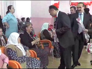 UŞAK PROTOKOLÜ HUZUREVİ SAKİNLERİNİN ANNELER GÜNÜNÜ KUTLADI