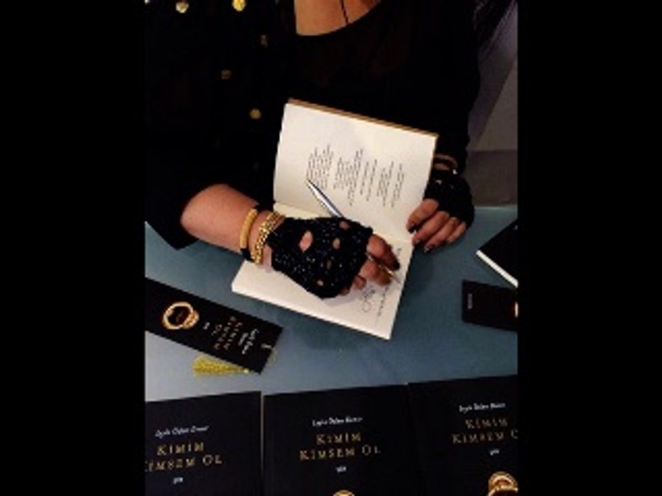Leyla Özlem Demir - Sitem