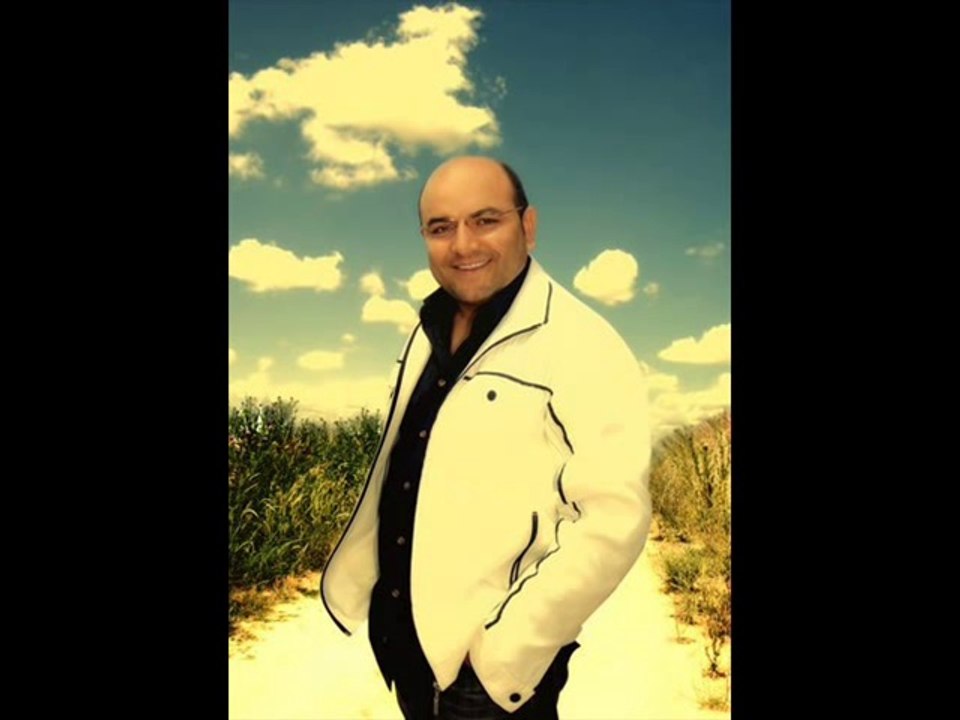 [[{{-KIVIRCIK ALi-MUTLULUK DEDiĞiN BANA EL GiBi-}}]]