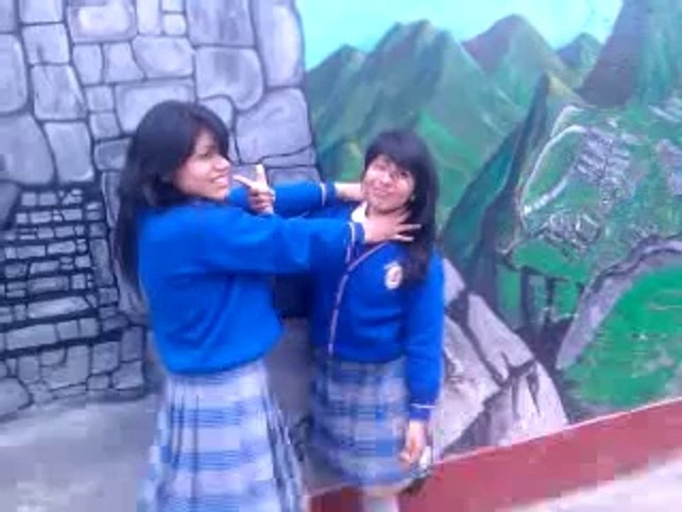 Locuras de mis hermanas ^^
