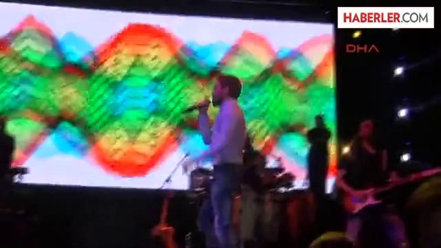 Murat Dalkılıç Üniversitelileri Coşturdu