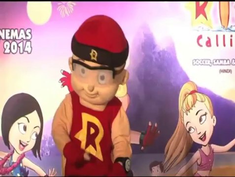 Kajol gets Mighty Mom award - IANS India Videos