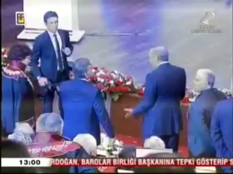 Danıştay'ın 146. Kuruluş Yıldönümünde Türkiye Barolar Birliği Başkanı Metin Feyzioğlunun Konuşmasında Siyasete Girmesine Başbakan Erdoğan Sert Tepki