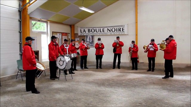 11/05/2014 Animation de l'apéritif suite à la commémoration du 8 mai 1945 à La Cavalerie