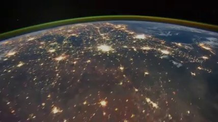 DÜNYANIN UZAYDAN GÖRÜNÜMÜ