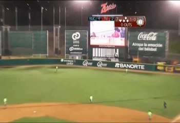 Home Run de Jose Amador de Rieleros de Aguascalientes 13-04-2014