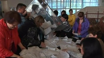 Voting closing in eastern Ukraine
