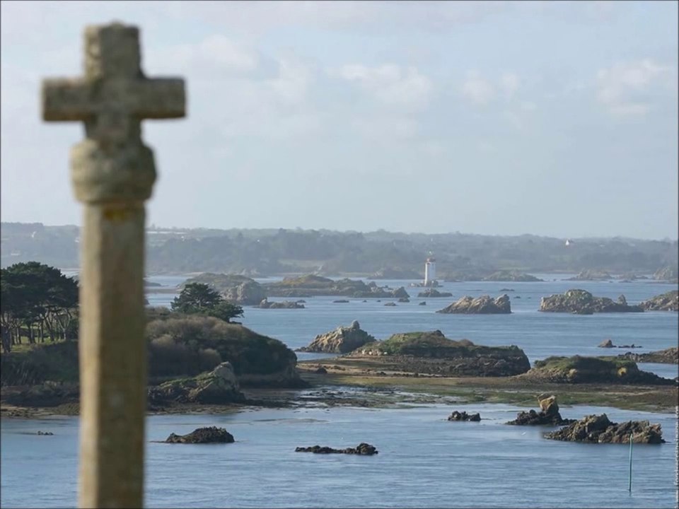 Hymne de la Bretagne - Bro gozh ma zadoù - " le vieux pays de mes pères"  full h.d h.q :