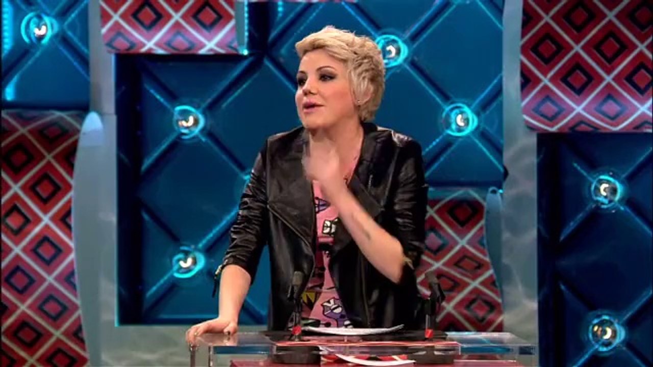 Angy también tiene para darle caña a Santiago en “El Roast de Santiago Segura”