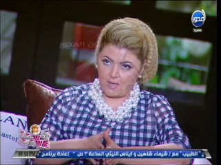 #ربع_دستة_ستات - أمينة الفخراني  اسرار البلكونة وحائط الحرب بينها وبين جيرانها البنات