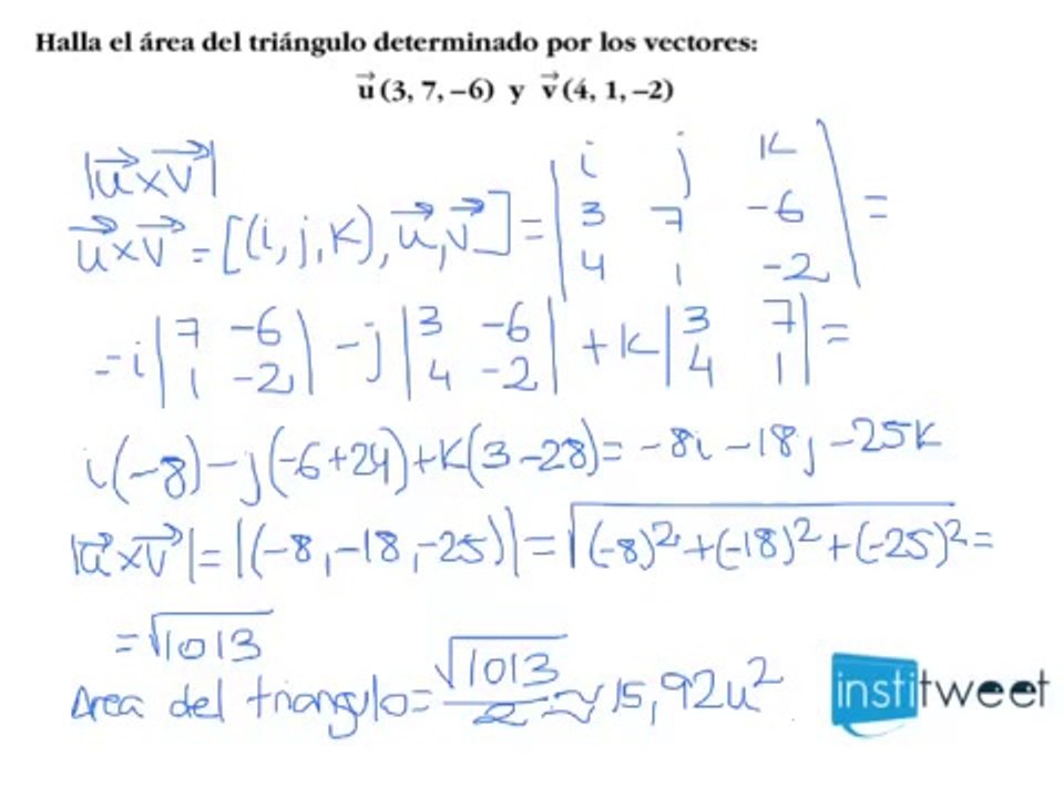 Vectores: calcula el área de un triángulo