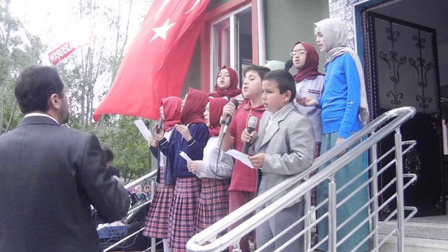 Çaycuma İmam Hatip Ortaokulu Hilal İlahi Korosu(1)