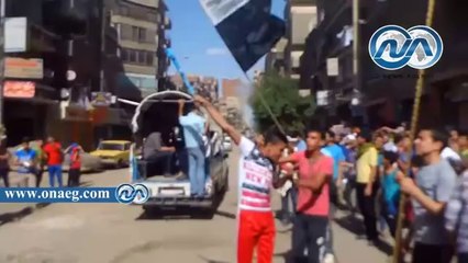 شاهد.. انصار الإخوان يطلقوان الألعاب النارية بمسيرة عين شمس