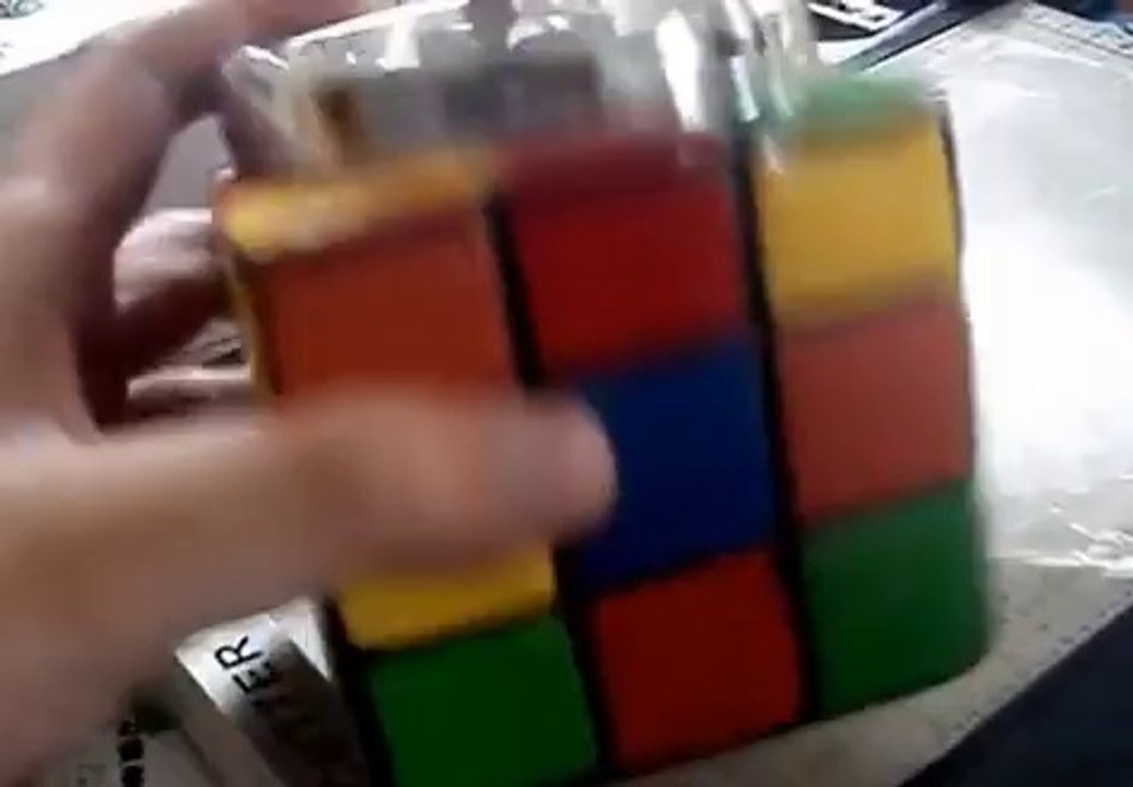 Magic Cube Spin Top Ashtray