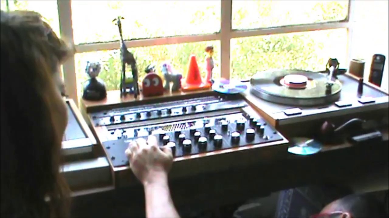 La vida del Plato con Yaxkin Retrodisko .Caamal AM