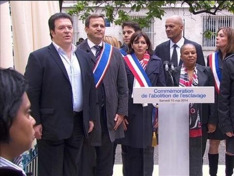 L'opposition réclame la démission de Taubira pour une Marseillaise non chantée - 12/05