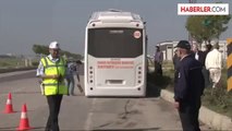 Özel Halk Otobüsü Beton Mikseri ile Çarpıştı: 25 Yaralı