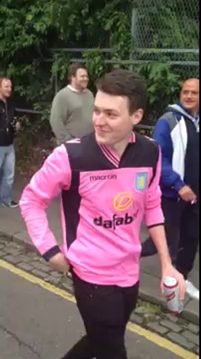 Spurs vs Villa (Villa Fans As Traffic Cones) Stopping traffic