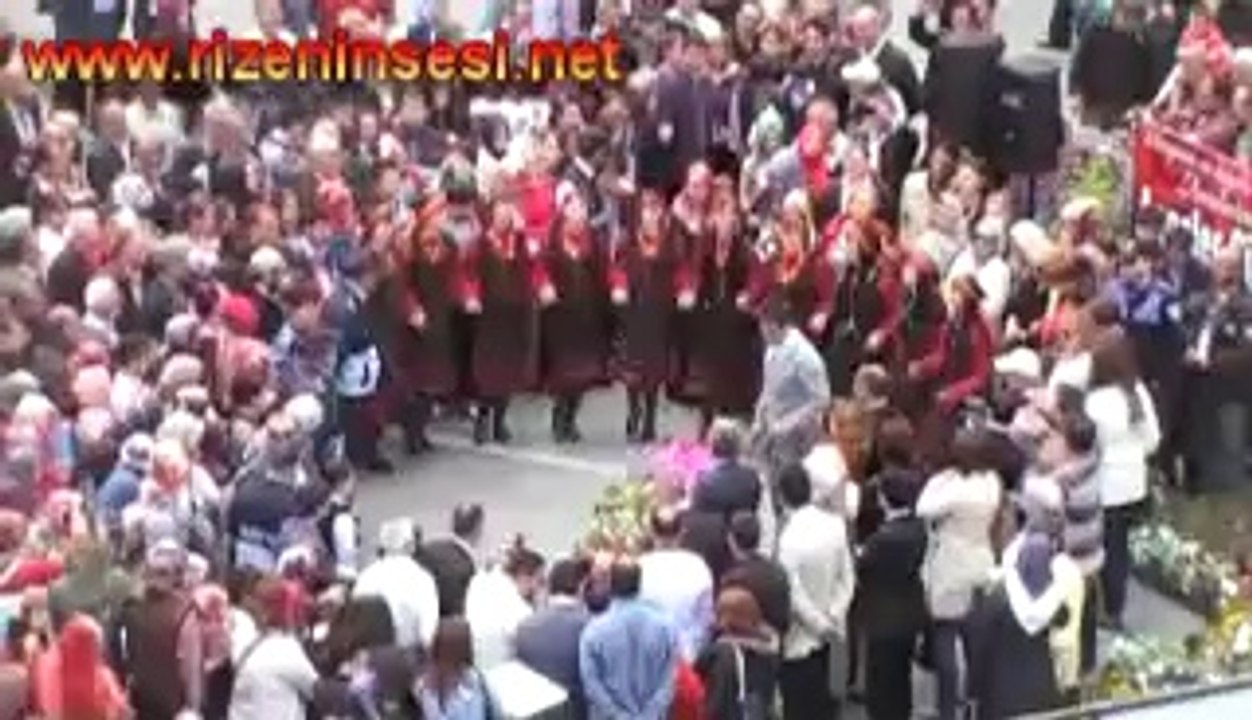 Rize'de Anneler Günü