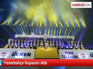 Fenerbahçe Kupasını Aldı
