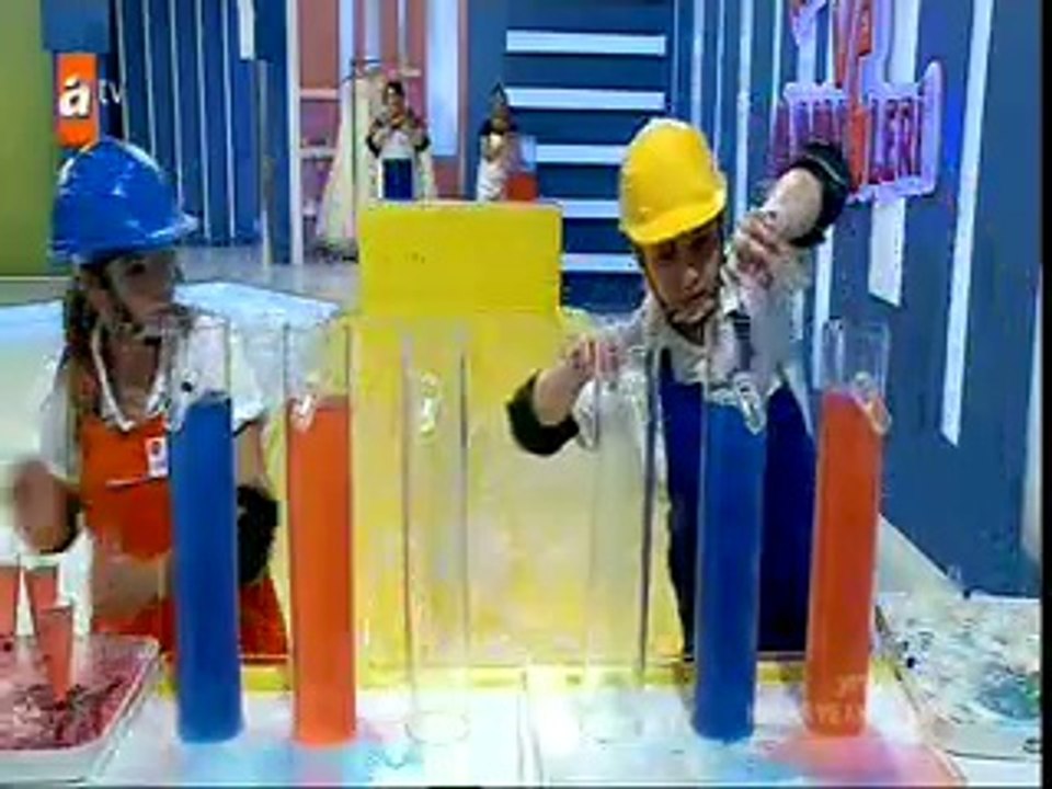 kizlarveanneleri12mayis3
