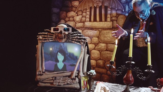 Sharon Van Etten - Every Time the Sun Comes Up (Official Video)