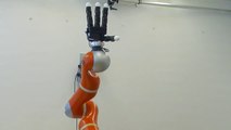 Robot ultra rapide pour attraper des objets lancés!