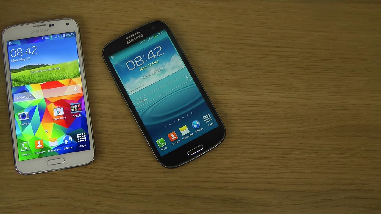 Samsung Galaxy S5 4.4 KitKat vs. Samsung Galaxy Note 2 4.4 KitKat   Review