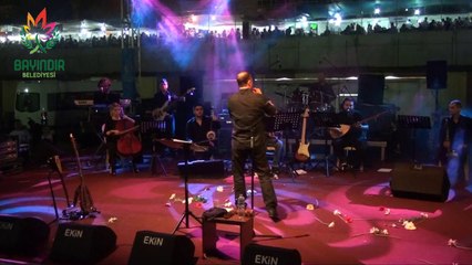 17.BAYINDIR ÇİÇEK FESTİVALİ SÜMER EZGÜ KONSERİ