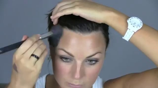 MAKE-UP TUTORIAL - EVA MENDES