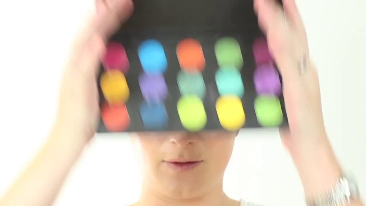 CREATIVE COLOR BLOCKING EYE MAKE-UP TUTORIAL