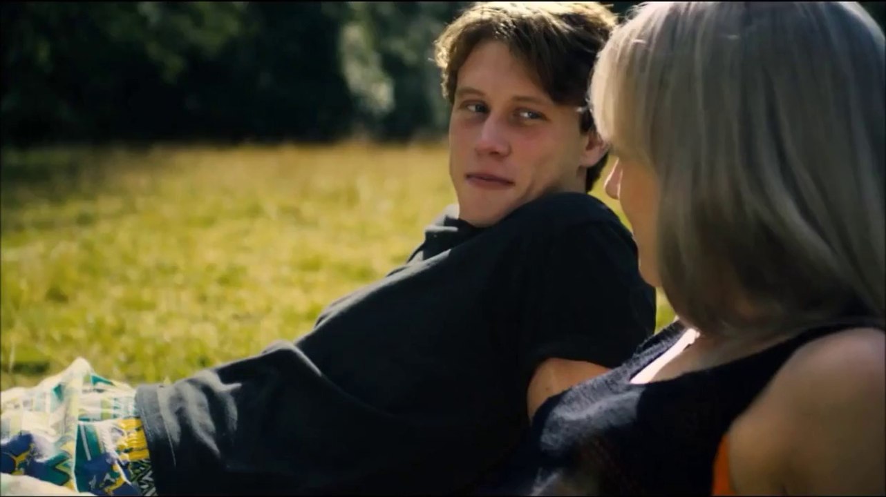 Seninle Yaşıyorum / How I Live Now - Türkçe Altyazılı Fragman