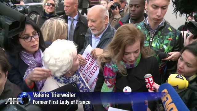 French celebrities rally for kidnapped Nigerian schoolgirls