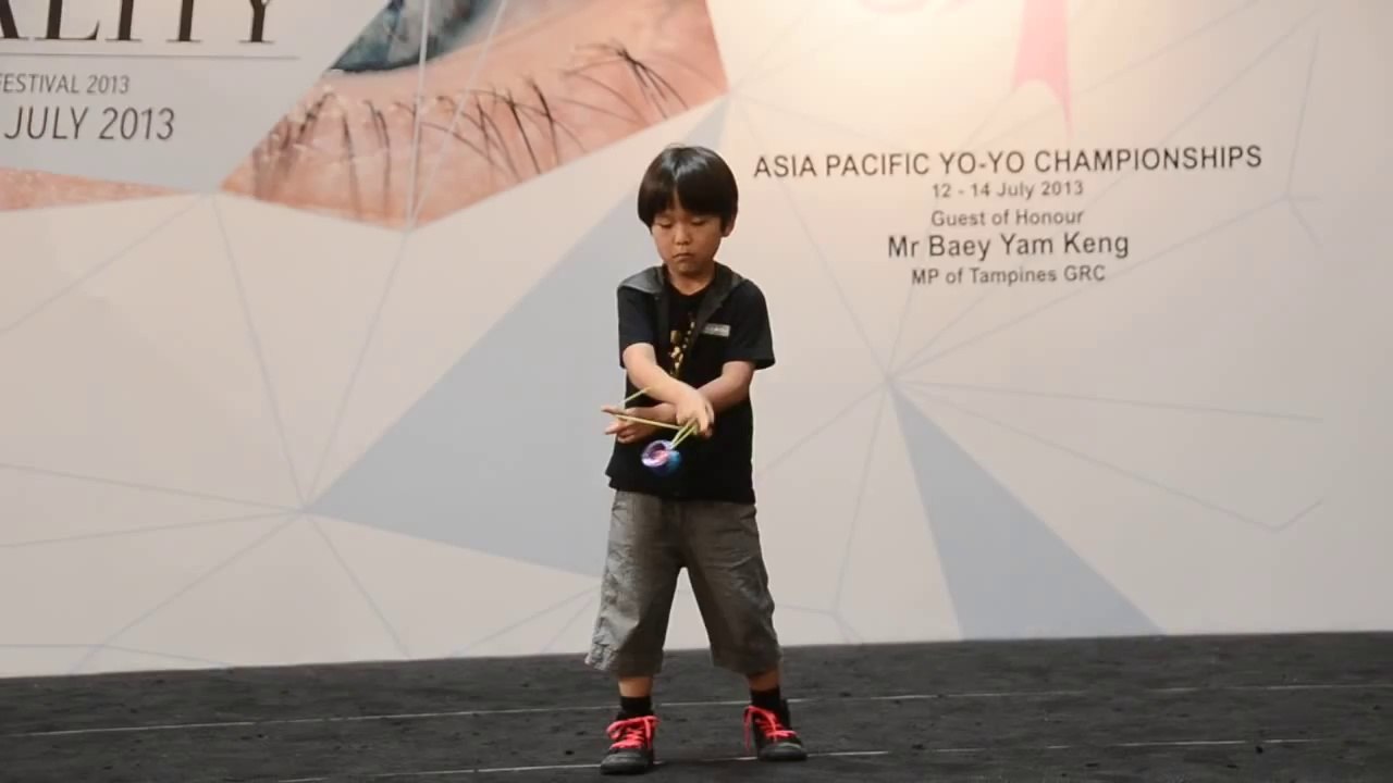 Kazuya Murata - Baby Yo-Yo (6 ans)