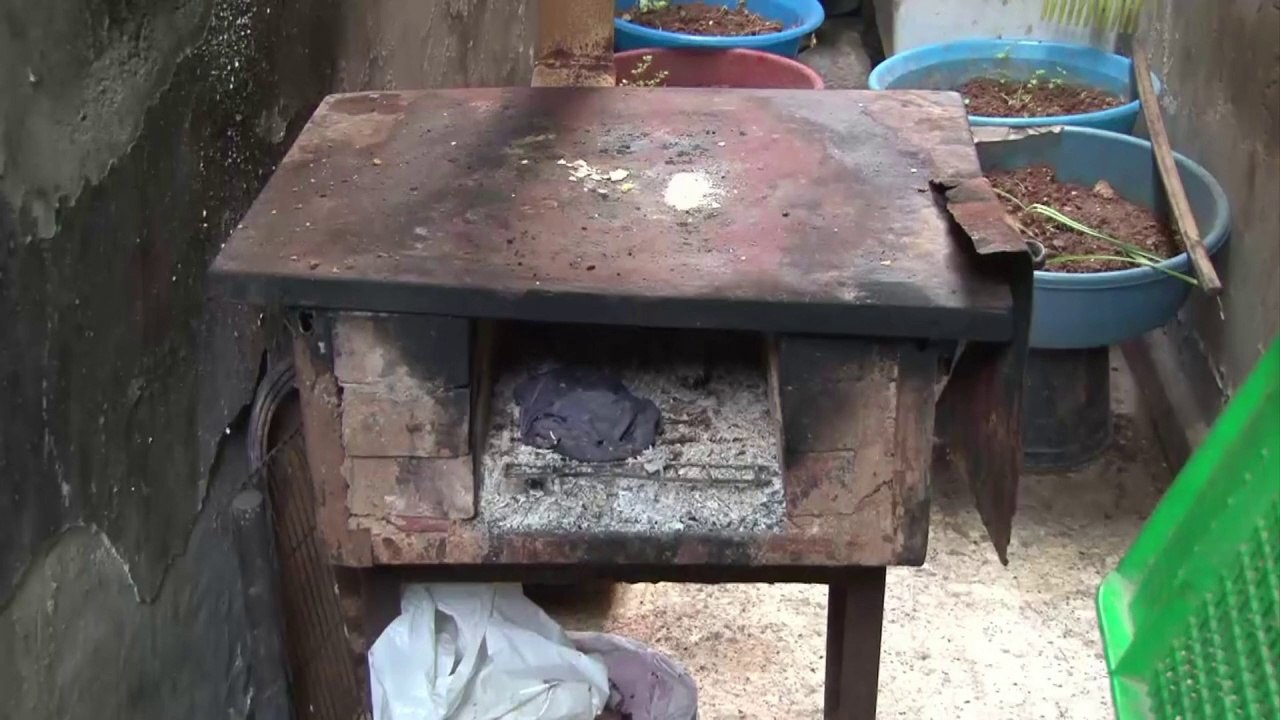 La vie à Homs, entre privations et solitude