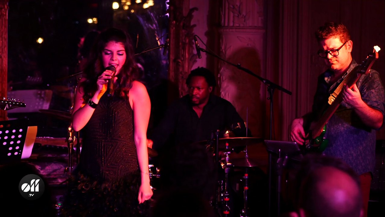 OFF LIVE - Nikki Yanofsky "Something New"