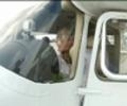 Bakan Eker çocukluk hayalini gerçekleştirdi