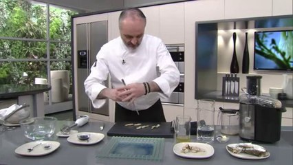 Marisc amb gelatina de mar i aire de fonoll