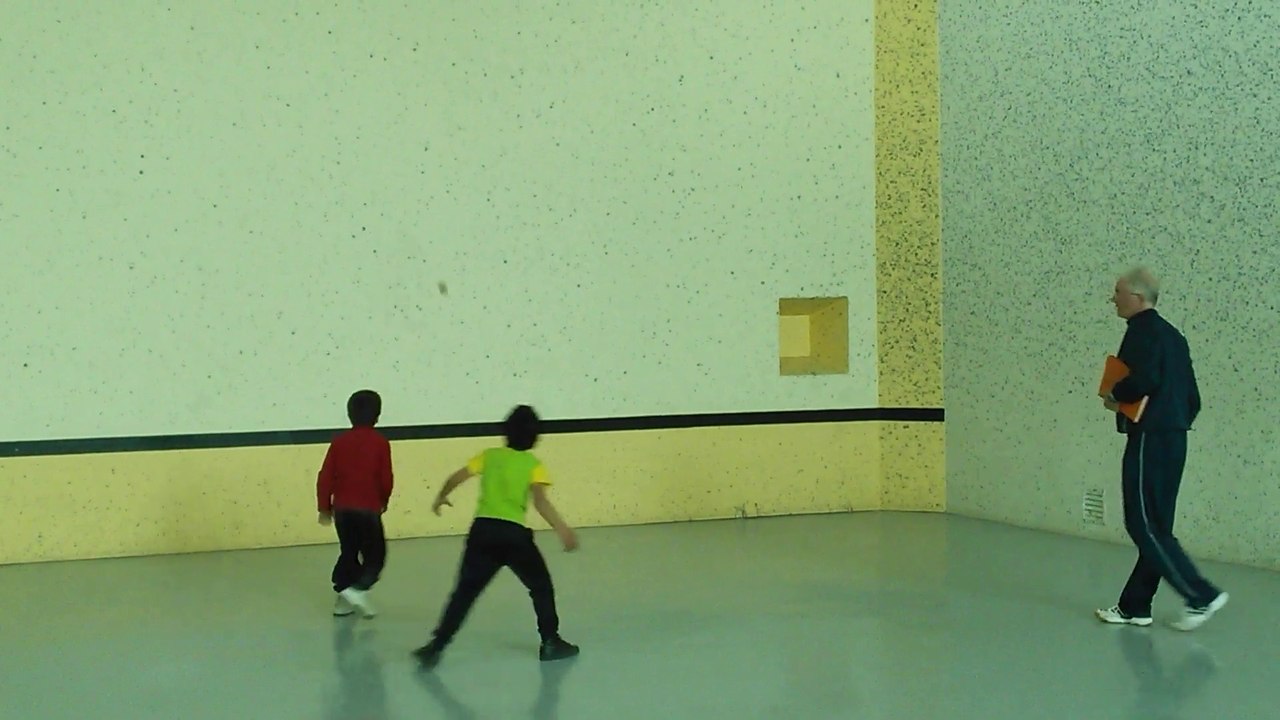 Initiation Pelote groupe d'Orègue 04.2014