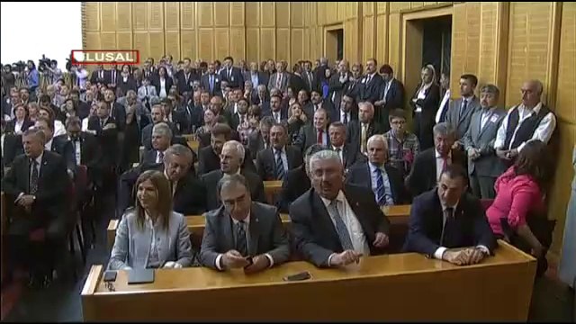 Siyasetin sıcaklığı mevsim normallerinin üzerinde