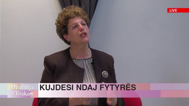 MBASDITJA N'RROKUM - KUJDESI NDAJ FYTYRES DHE PROTESTA E BANOREVE TE FSHATIT HADE